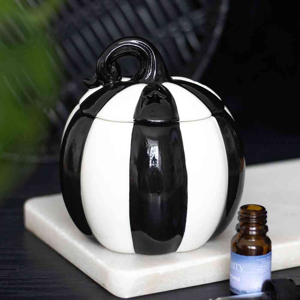 Something Different - Black and White Striped Pumpkin Oliebrander - Zwart/Wit
